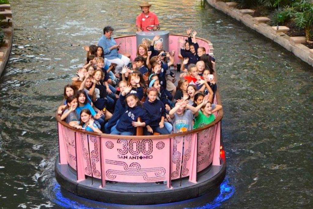 family friendly activities shops at rivercenter